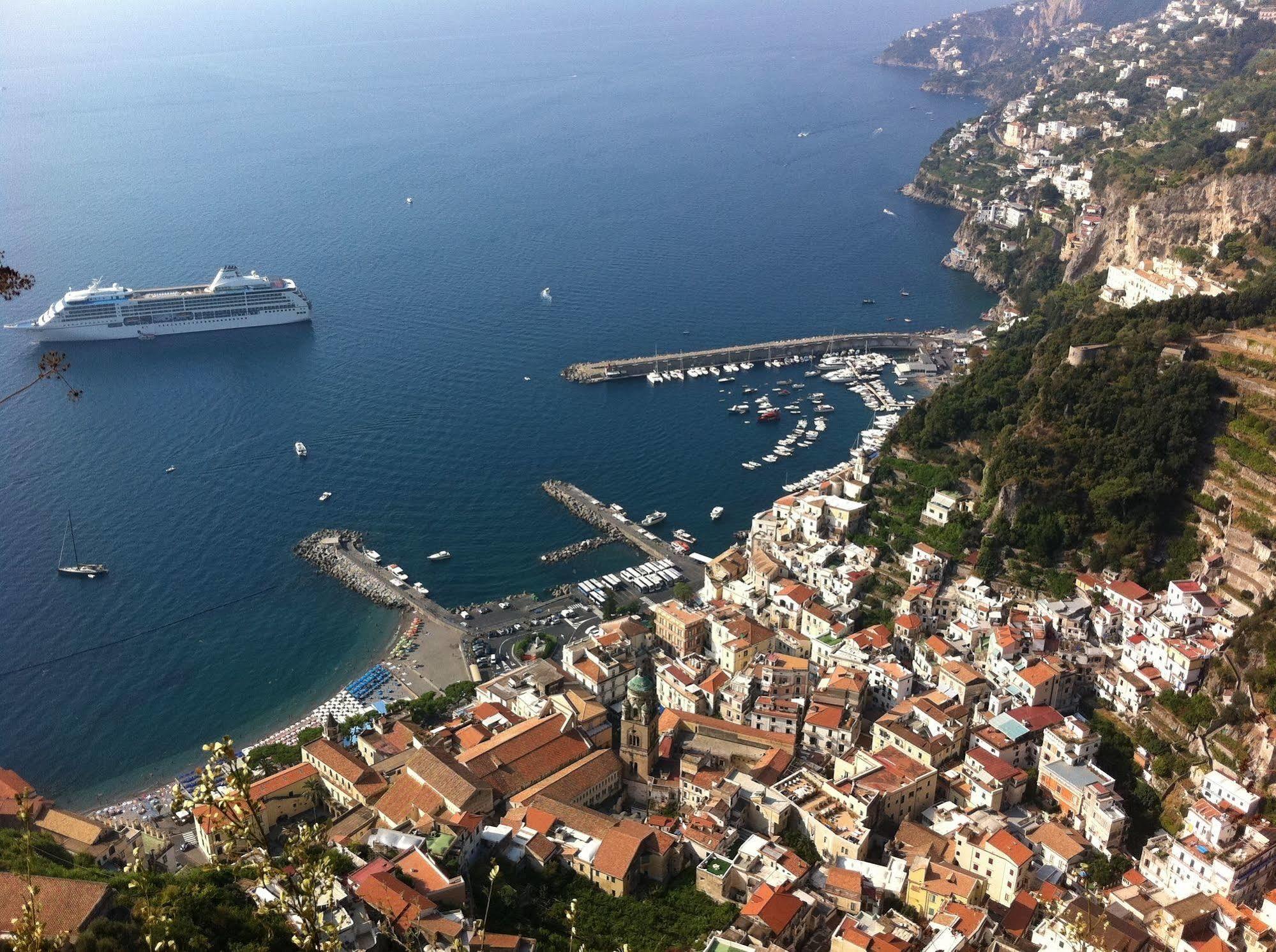Albergo L'Antico Convitto Amalfi Dış mekan fotoğraf